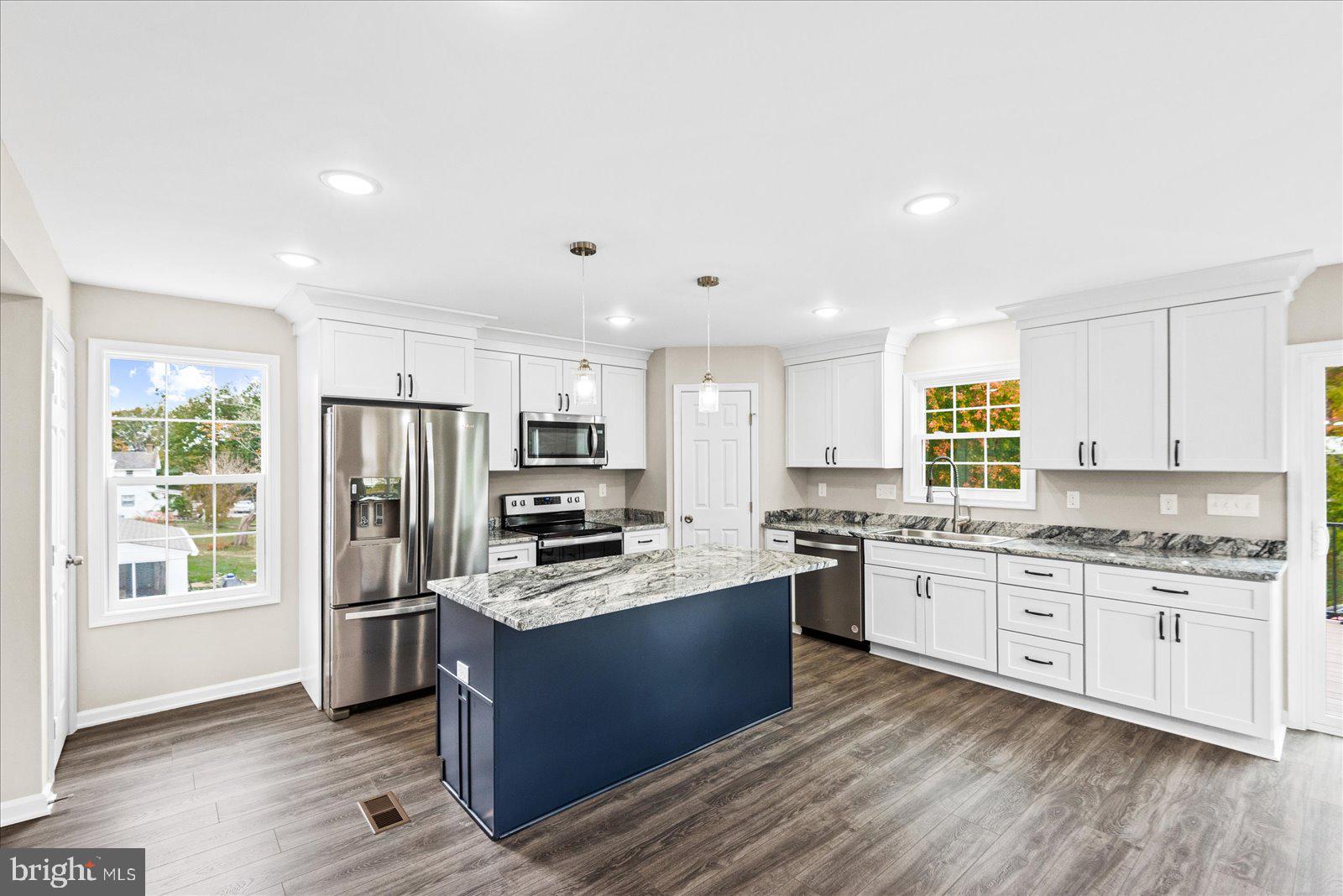 914 Old Rixeyville Road Culpeper, VA 22701 - Photo 6 of 47 Gourmet Kitchen with Large Island