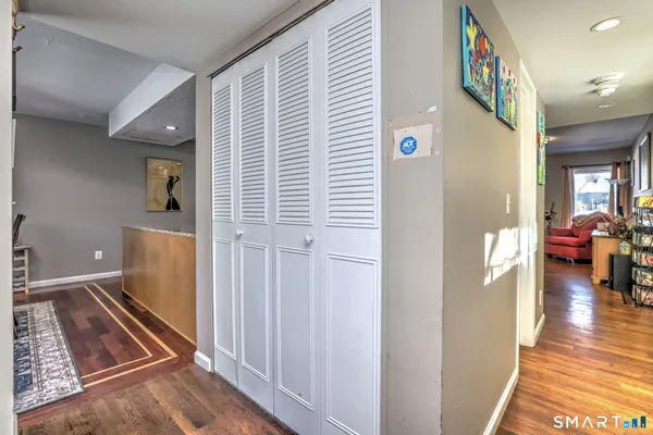 $354,000 | 208 Plymouth Colony, Unit 208, Branford, CT 06405