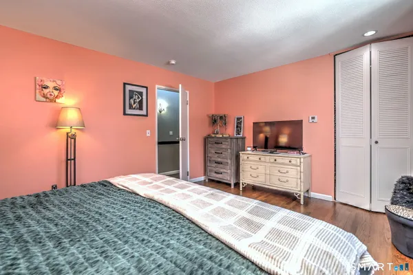 $354,000 | 208 Plymouth Colony, Unit 208, Branford, CT 06405