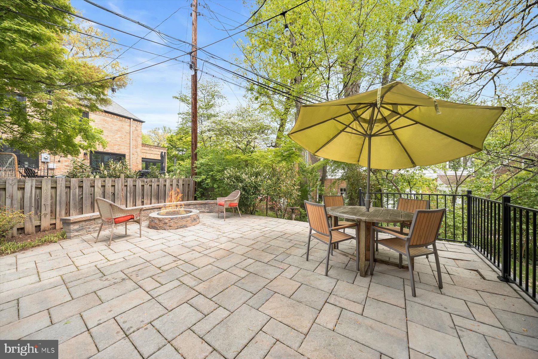 5532 14th Road North Arlington, VA 22205 - Photo 26 of 65 Side patio