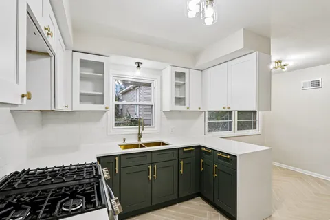 $329,900 | 3347 South 47th Street, Greenfield, WI 53219