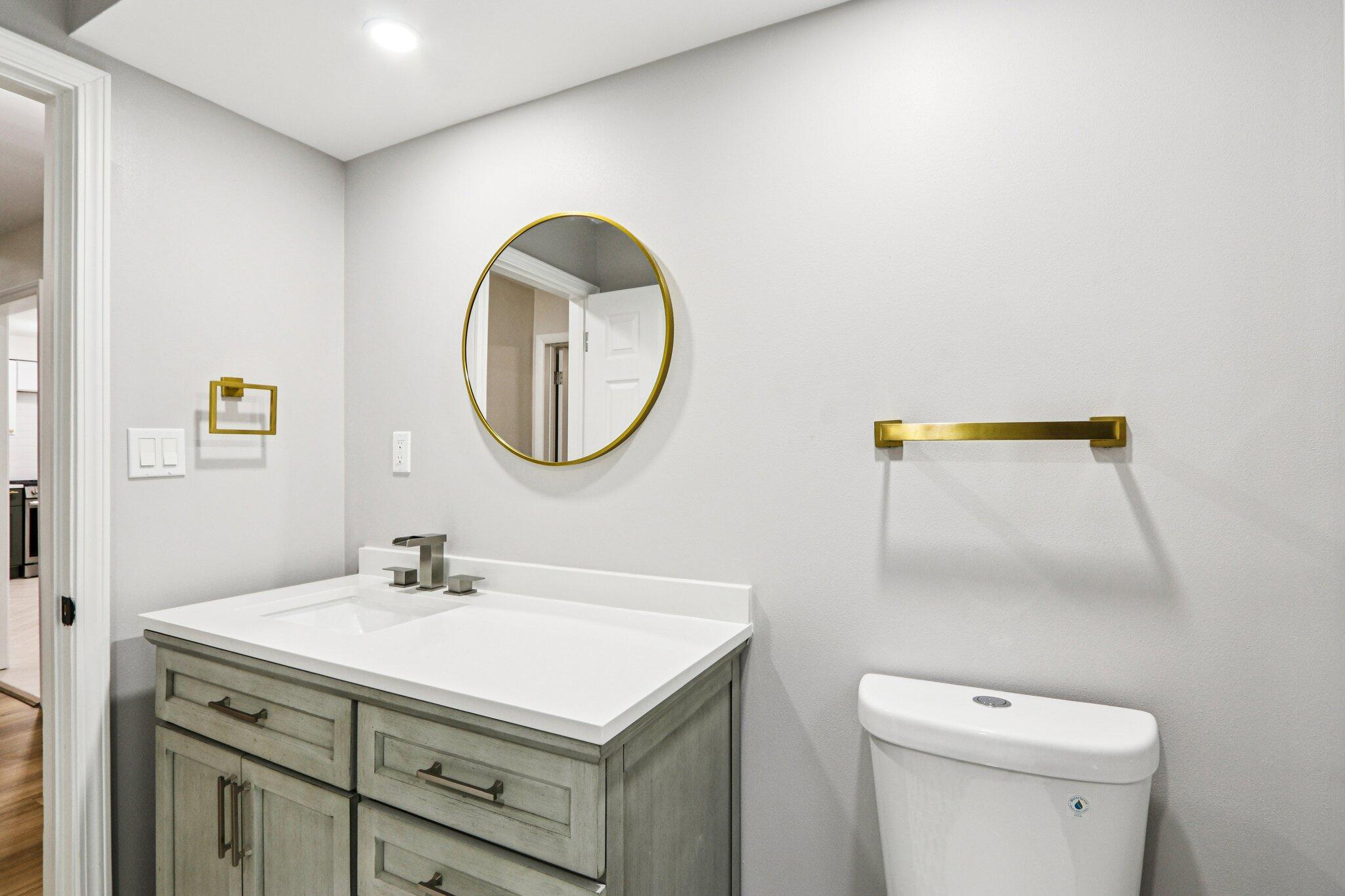 3347 South 47th Street Greenfield, WI 53219 - Photo 10 of 30 Main Level Bathroom