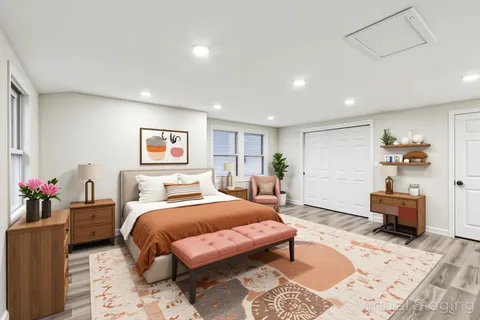 $329,900 | 3347 South 47th Street, Greenfield, WI 53219