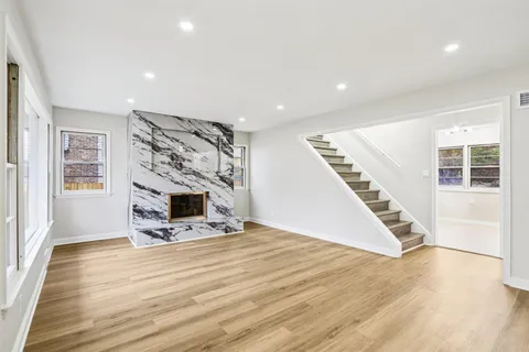 $329,900 | 3347 South 47th Street, Greenfield, WI 53219