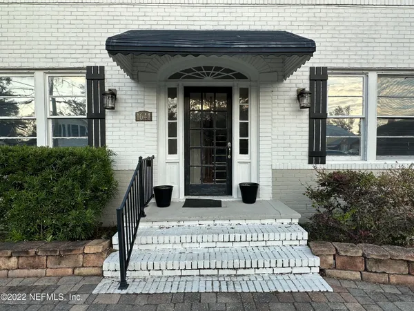 $1,100 | 1641 Larue Avenue, Unit 2, Jacksonville, FL 32207