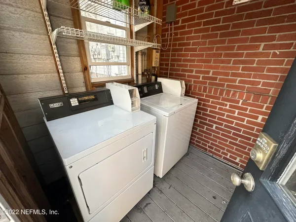 $1,100 | 1641 Larue Avenue, Unit 2, Jacksonville, FL 32207