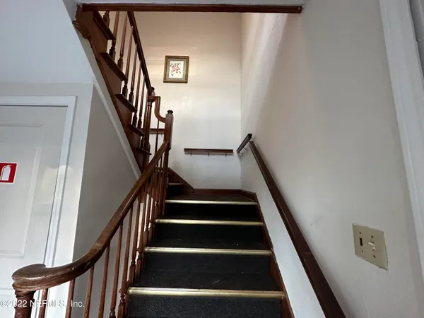 $1,100 | 1641 Larue Avenue, Unit 2, Jacksonville, FL 32207