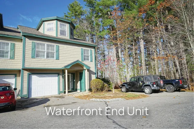 $869,900 | 41 Clearwater Drive, Dover, NH 03820