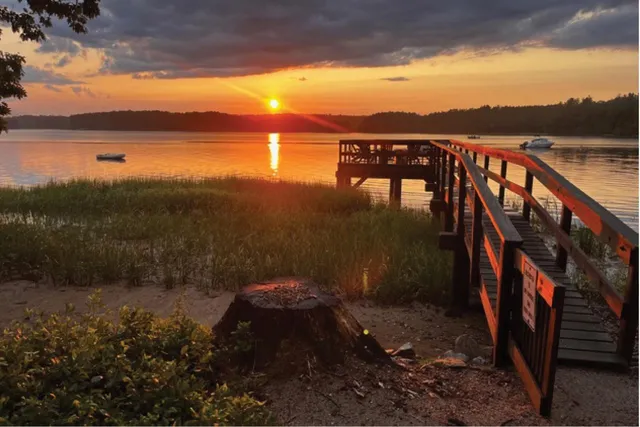 $869,900 | 41 Clearwater Drive, Dover, NH 03820