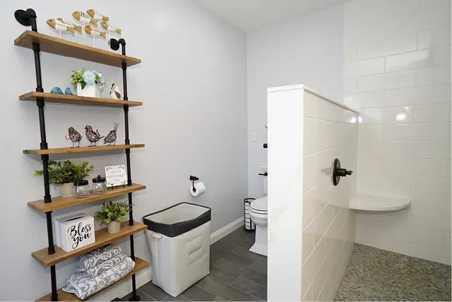 $869,900 | 41 Clearwater Drive, Dover, NH 03820