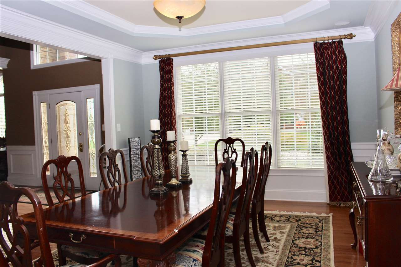 9618 Club Valley Way Raleigh, NC 27617 - Photo 5 of 25 Photo 5