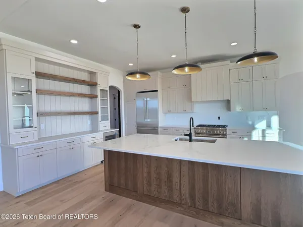 $2,350,000 | 371 Desert Fox Lane, Victor, ID 83455