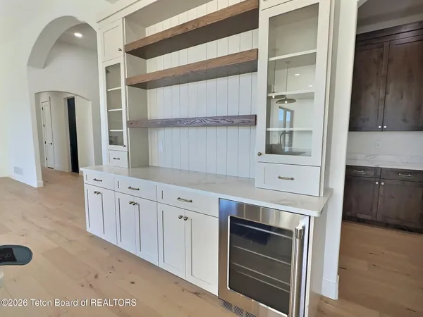 $2,350,000 | 371 Desert Fox Lane, Victor, ID 83455