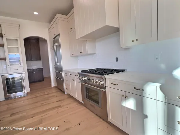 $2,350,000 | 371 Desert Fox Lane, Victor, ID 83455