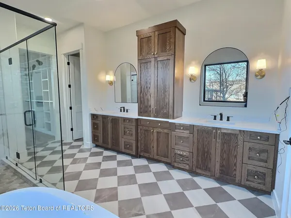 $2,350,000 | 371 Desert Fox Lane, Victor, ID 83455