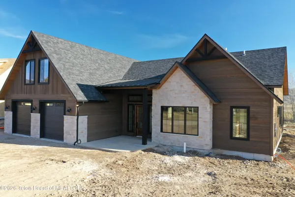 $2,350,000 | 371 Desert Fox Lane, Victor, ID 83455