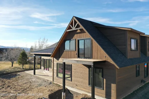 $2,350,000 | 371 Desert Fox Lane, Victor, ID 83455