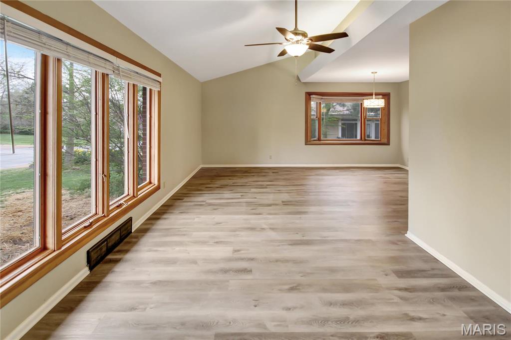 3 Pem Road St. Louis, MO 63146 - Photo 3 of 20