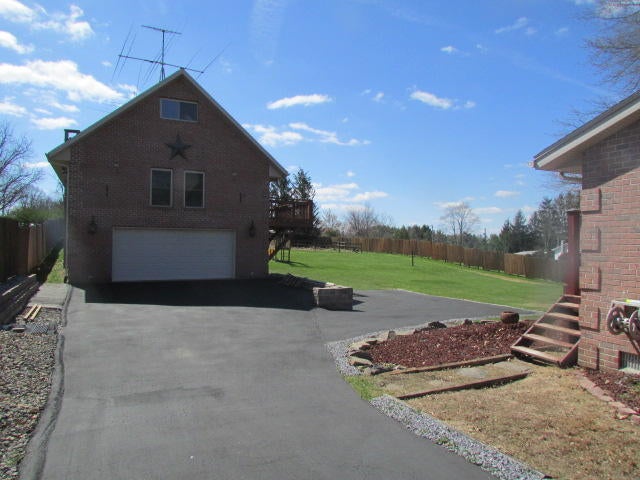 7482 Beech Run Road Hinton, WV 25951 - Photo 45 of 77 Gallery Image 45