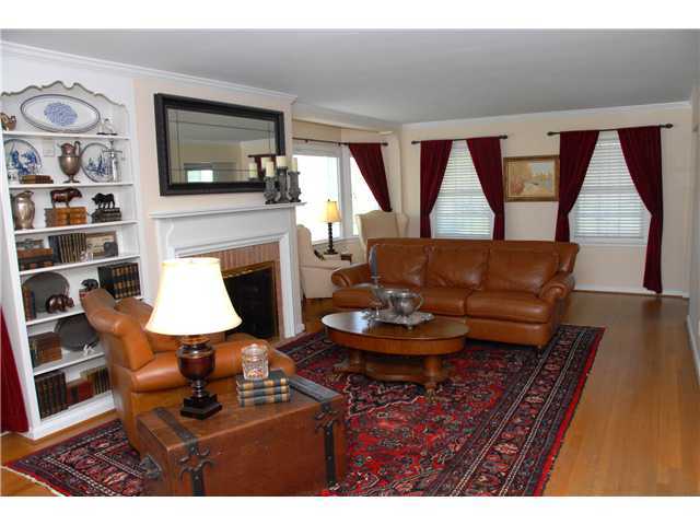 2205 Tewksbury Road Upper Arlington, OH 43221 - Photo 3 of 23