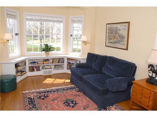 2205 Tewksbury Road Upper Arlington, OH 43221 - Photo 9 of 23
