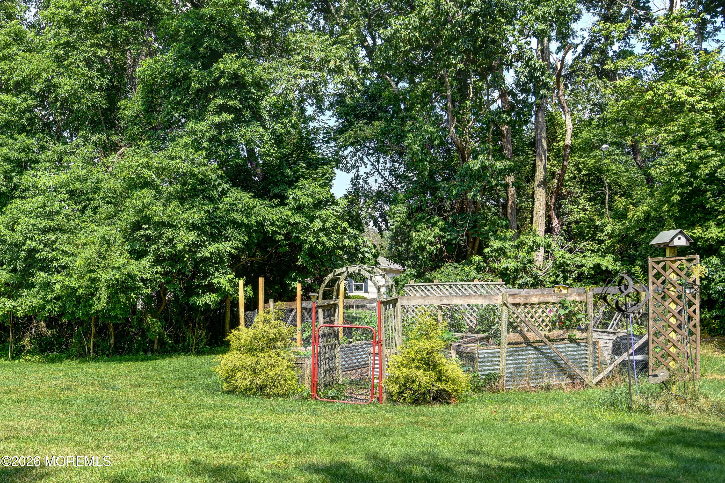 559 Brickyard Road Freehold, NJ 07728 - Photo 26 of 32 Garden-1