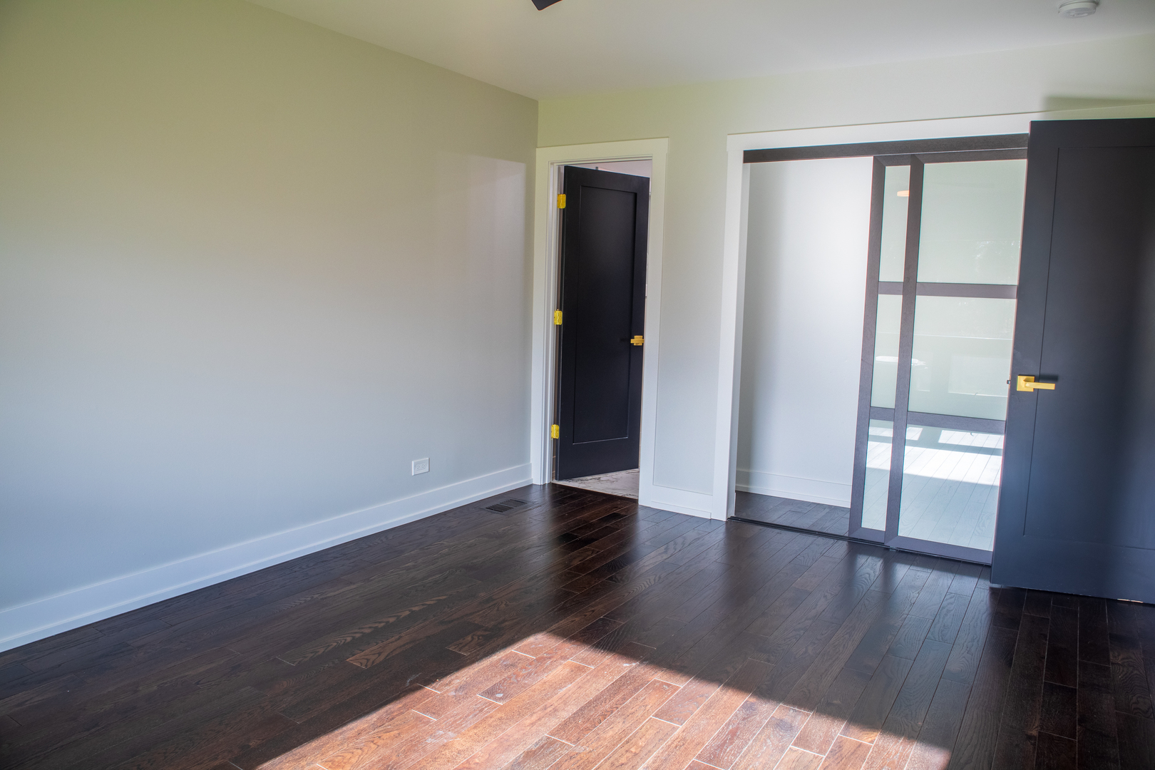 3405 Central Road Rolling Meadows, IL 60008 - Photo 17 of 38 Gallery Image 17