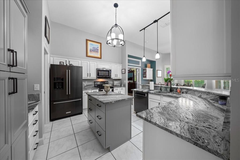 6790 Southwest 117th Street Ocala, FL 34476 - Photo 8 of 30