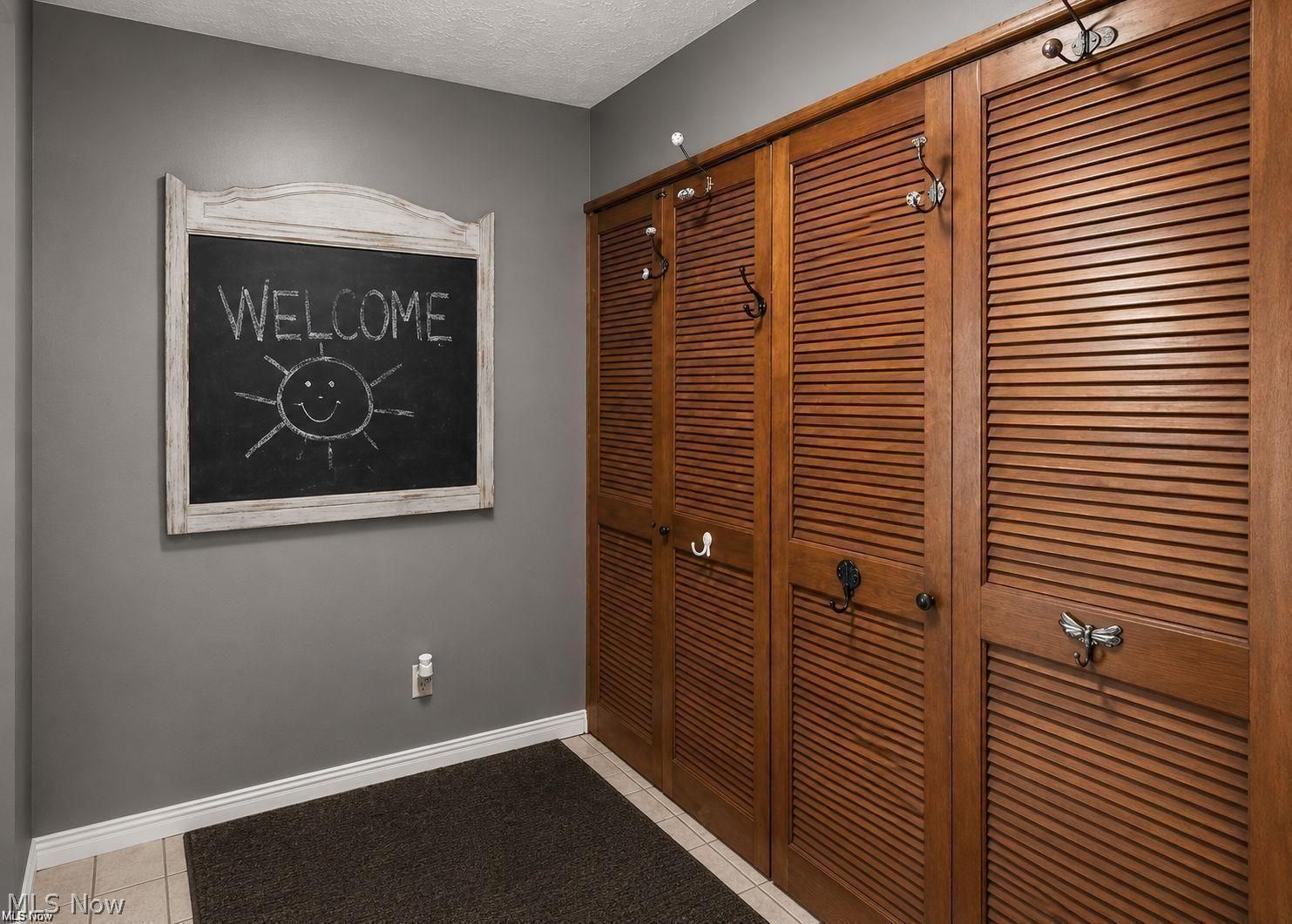 4001 Carpenter Road Ashtabula, OH 44004 - Photo 14 of 41 Mudroom / Entry from Garage