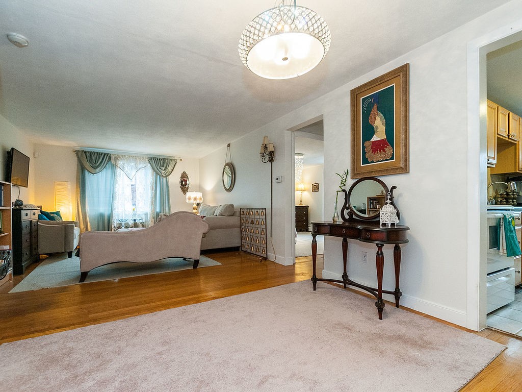108 Decatur Street, Unit 8 Arlington, MA 02474 - Photo 18 of 22 Gallery Image 18