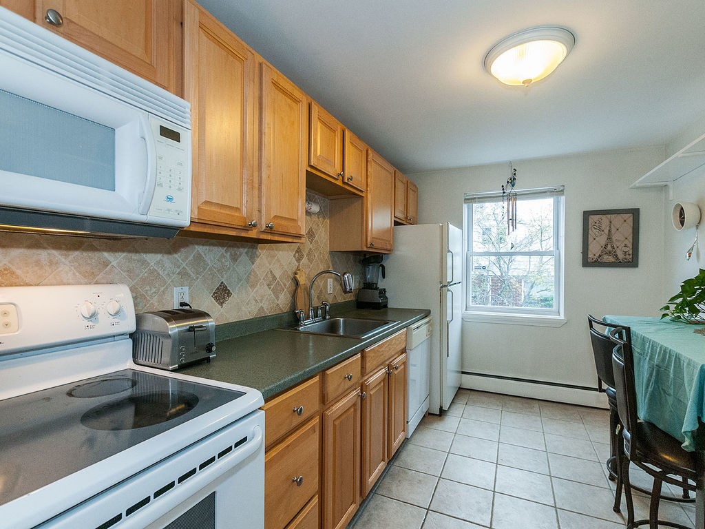 108 Decatur Street, Unit 8 Arlington, MA 02474 - Photo 20 of 22 Gallery Image 20