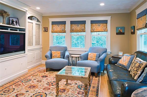 76 Moffat Road Newton, MA 02468 - Photo 5 of 8