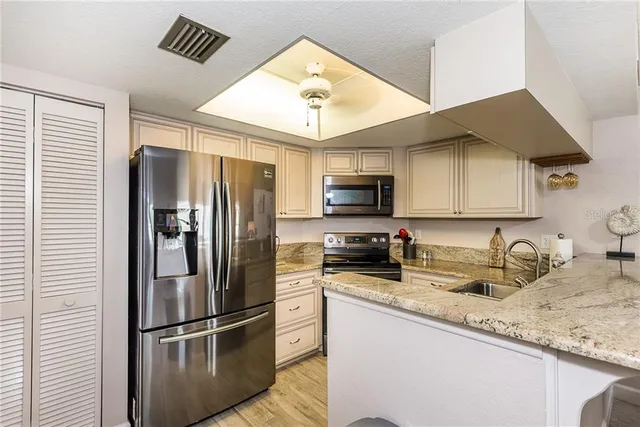 $4,000 | 2601 West Marion Avenue, Unit 47A, Punta Gorda, FL 33950