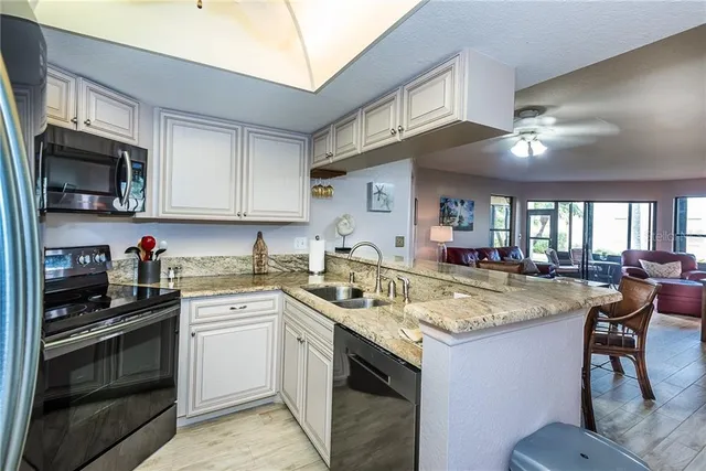 $4,000 | 2601 West Marion Avenue, Unit 47A, Punta Gorda, FL 33950