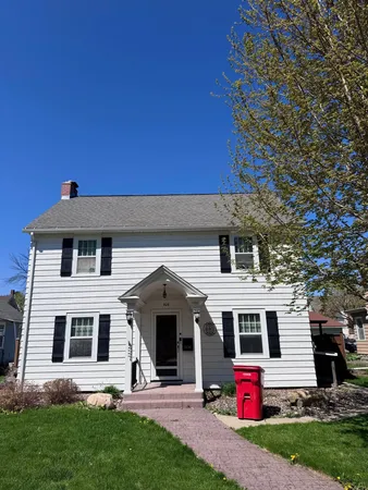 $295,000 | 606 4th Avenue Southwest, Austin, MN 55912