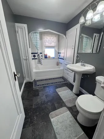 $295,000 | 606 4th Avenue Southwest, Austin, MN 55912