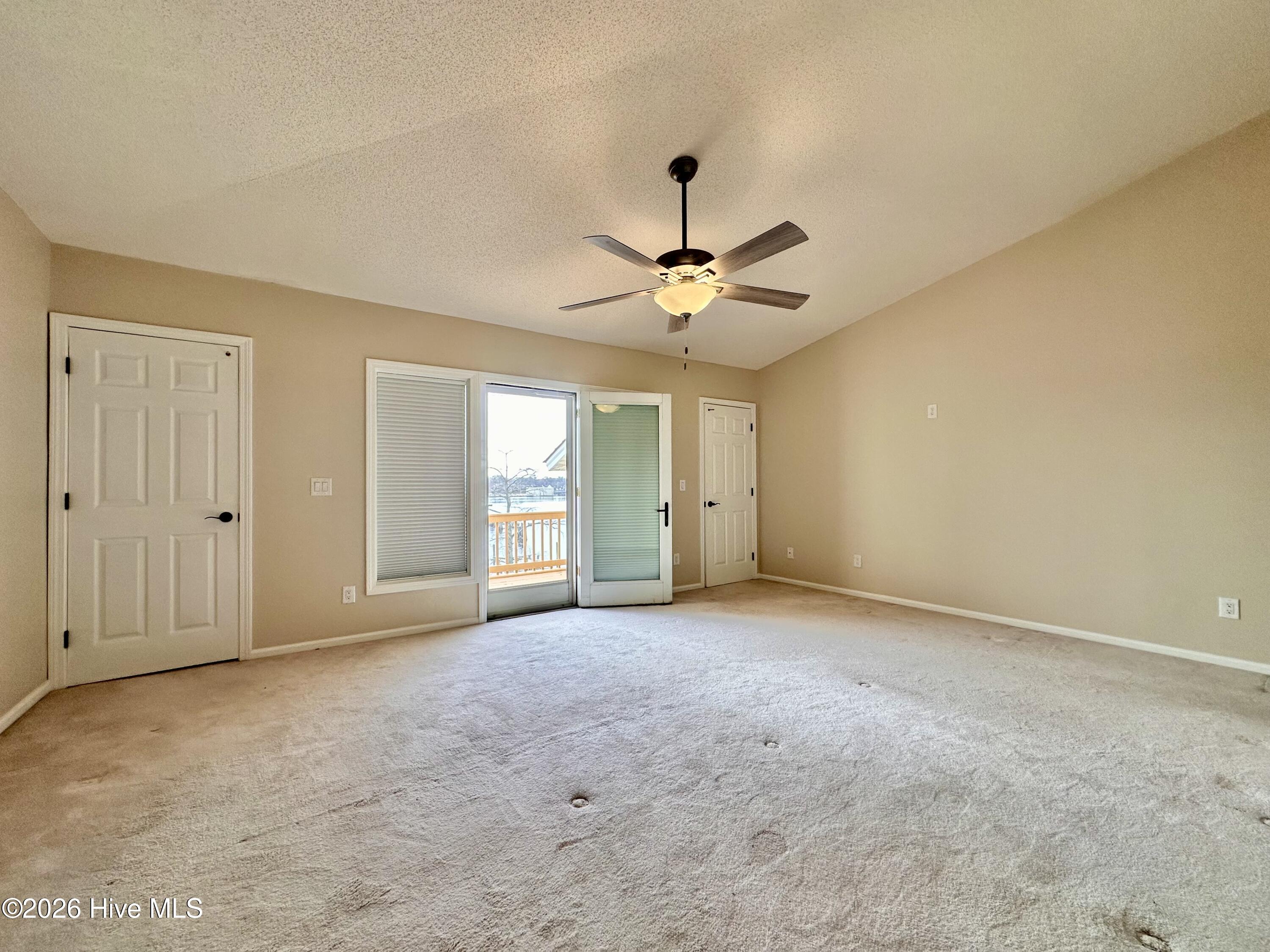 7 Gardner Point Drive, Unit 7 Elizabeth City, NC 27921 - Photo 16 of 40 Owners Suite