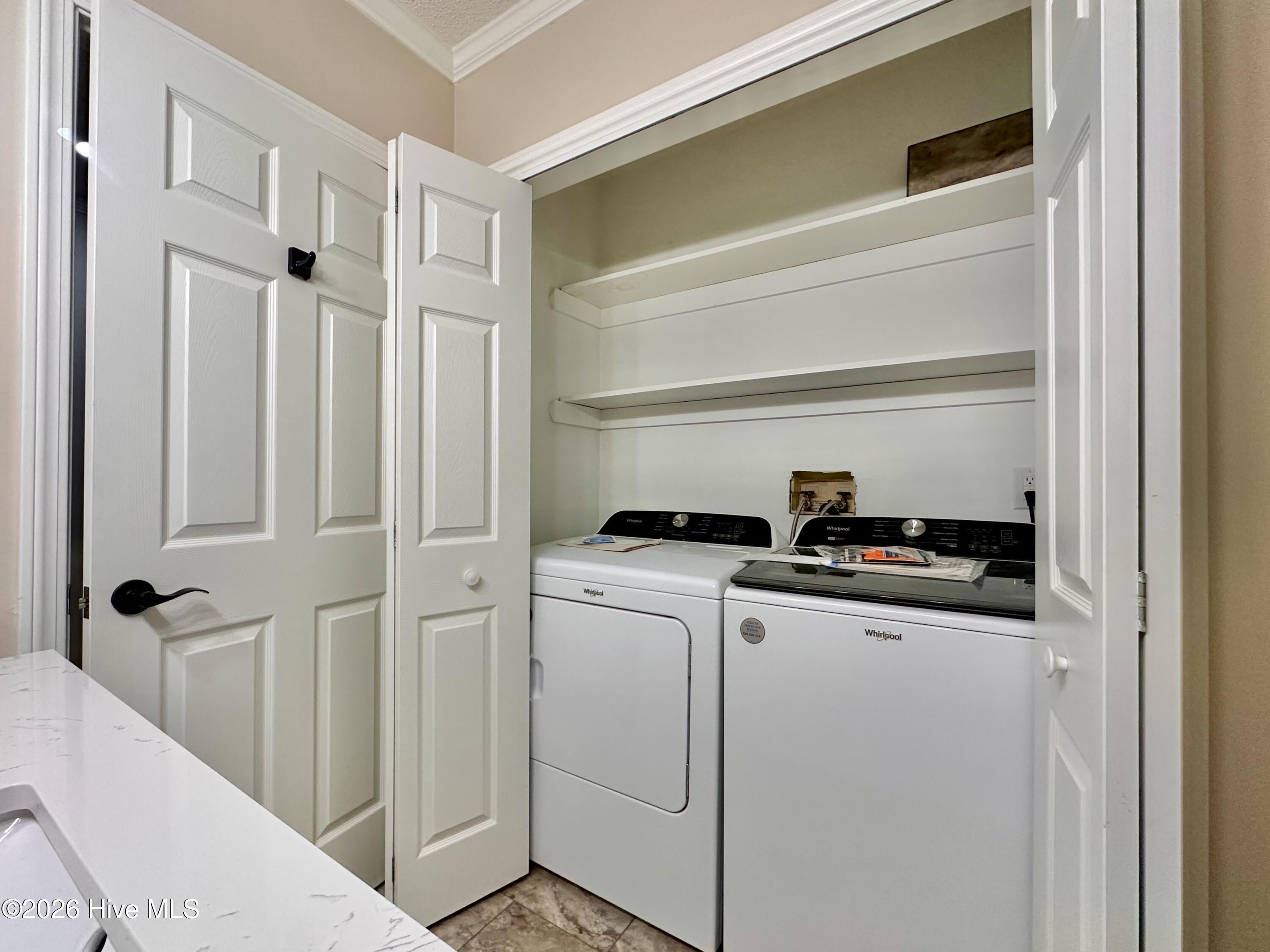 7 Gardner Point Drive, Unit 7 Elizabeth City, NC 27921 - Photo 26 of 40 Laundry in Upstairs Bath
