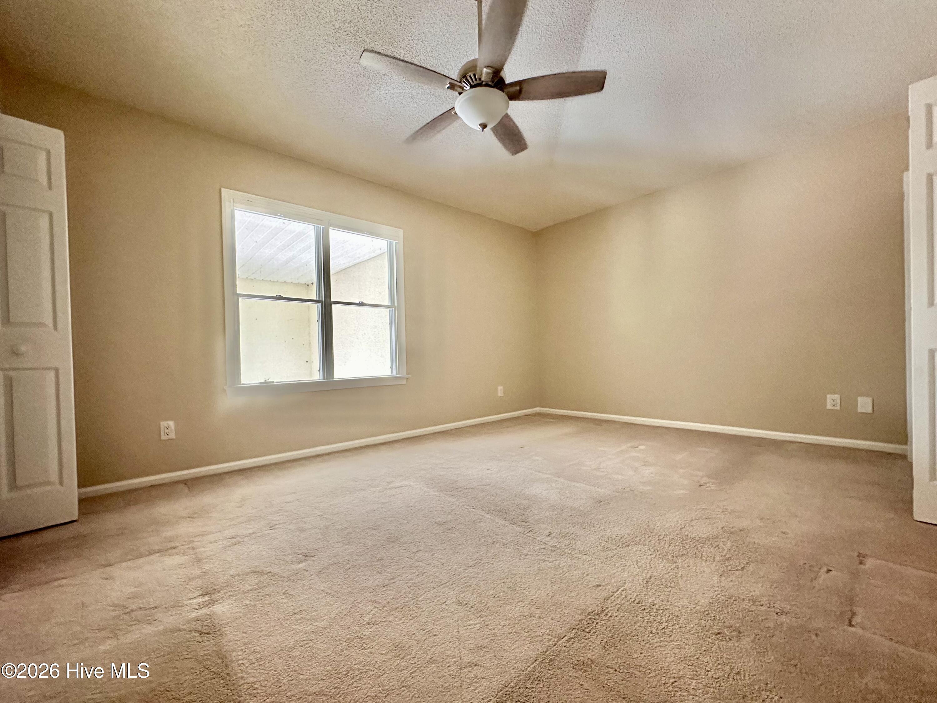 7 Gardner Point Drive, Unit 7 Elizabeth City, NC 27921 - Photo 32 of 40 IMG_0257