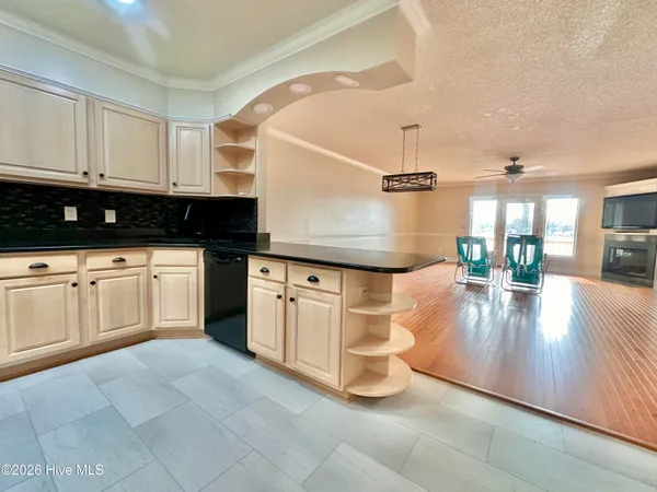 $439,000 | 7 Gardner Point Drive, Unit 7, Elizabeth City, NC 27921