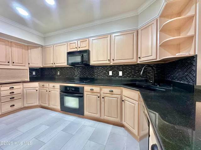 $439,000 | 7 Gardner Point Drive, Unit 7, Elizabeth City, NC 27921