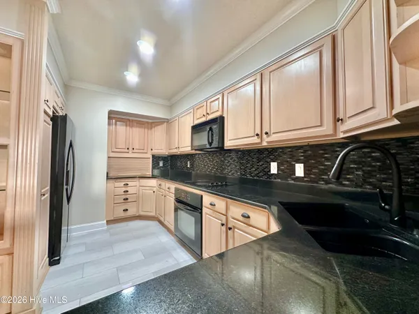 $439,000 | 7 Gardner Point Drive, Unit 7, Elizabeth City, NC 27921