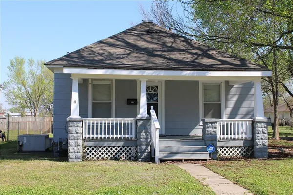 $140,000 | 407 East Washington Street, Pittsburg, KS 66762