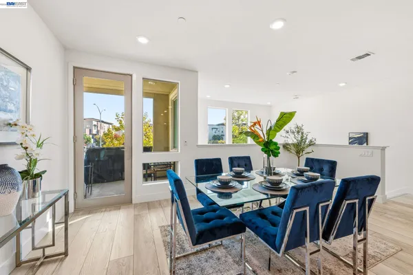 $999,000 | 5581 Dublin Boulevard, Dublin, CA 94568