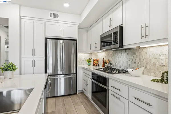 $999,000 | 5581 Dublin Boulevard, Dublin, CA 94568