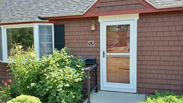 $250,000 | 32 Cortland Circle, Unit 32, Bangor, ME 04401