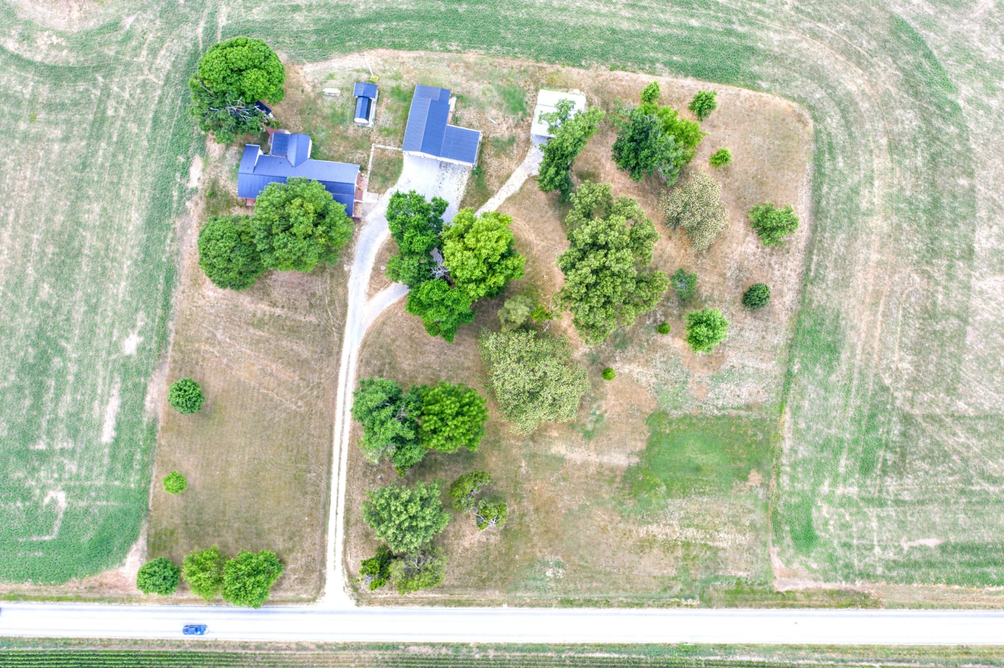 3075 Clarksville Road Trenton, KY 42286 - Photo 3 of 40 Gallery Image 3