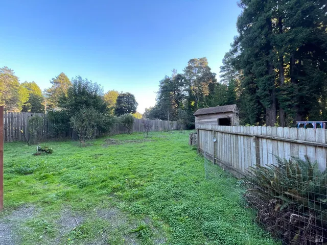 $720,000 | 14875 Atkins Way, Fort Bragg, CA 95437