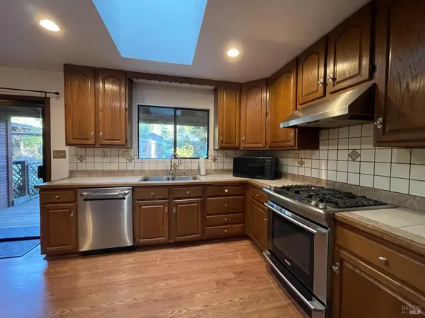$712,500 | 14875 Atkins Way, Fort Bragg, CA 95437