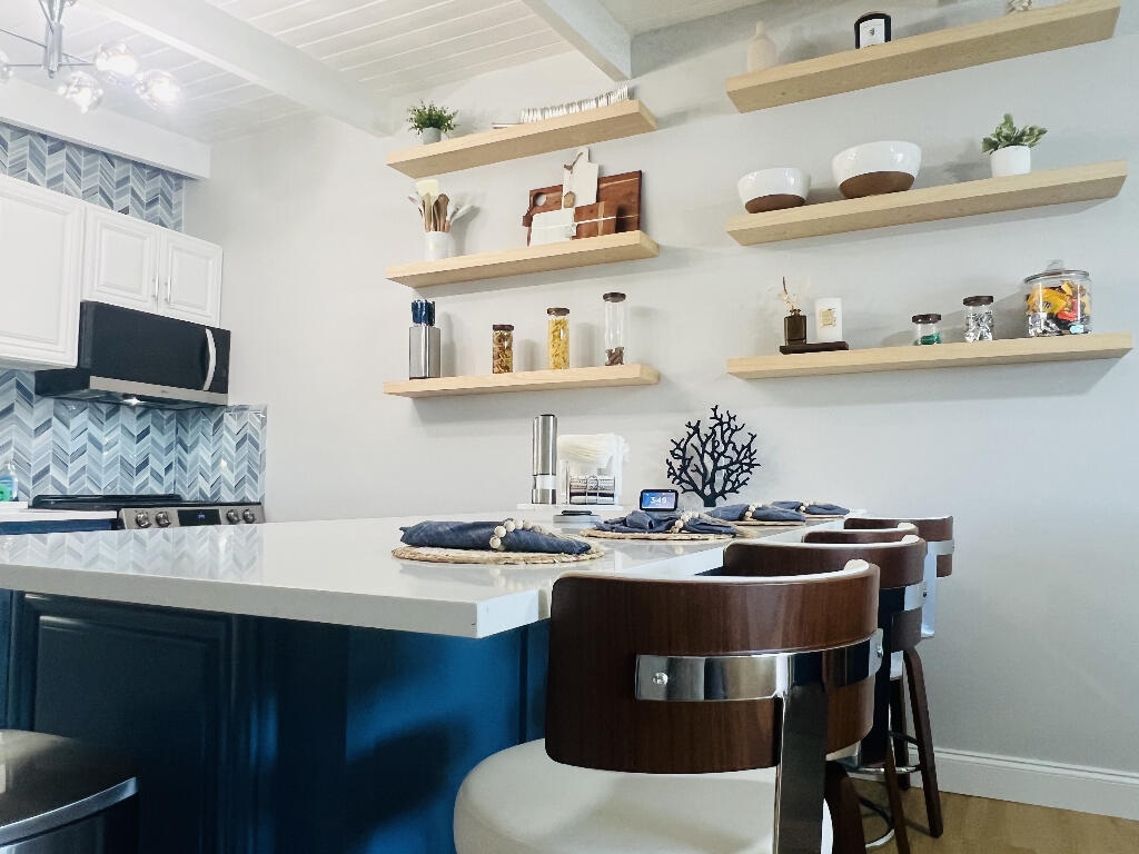 5 Sadowski Key Key Colony Beach, FL 33051 - Photo 12 of 25 41413_6907c31b46556_11.02.2025_image-12